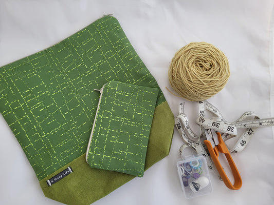 Spring Green project bag, Zippered Project Bag,  project bag,  Storage bag  WITH notions bag